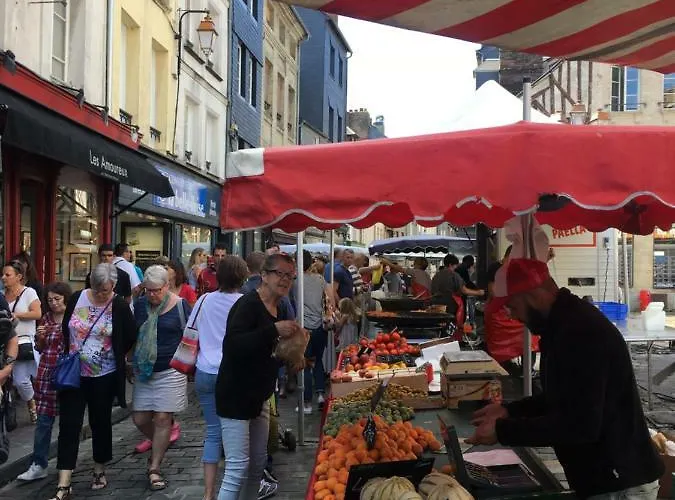 La Parenthese Du Capucin