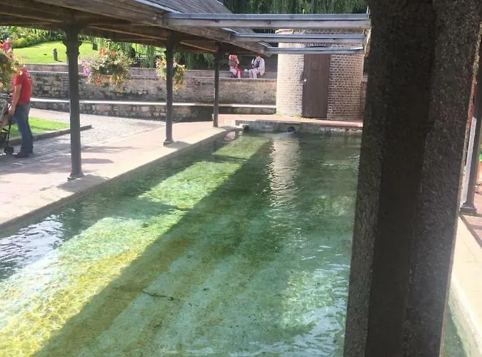 La Parenthese Du Capucin アパート