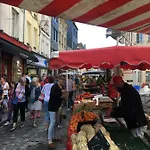 La Parenthese Du Capucin