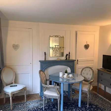 La Parenthese Du Capucin アパート *