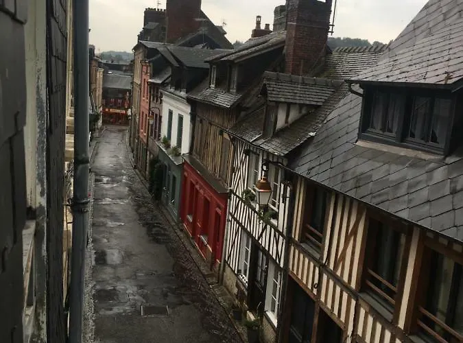 Apartment La Parenthese Du Capucin